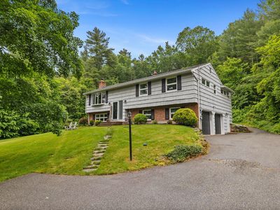 325 South Main Street, Marlborough, CT, 06447