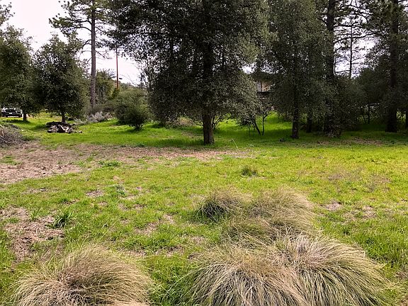 2nd image of 28935 Deer Creek Trl