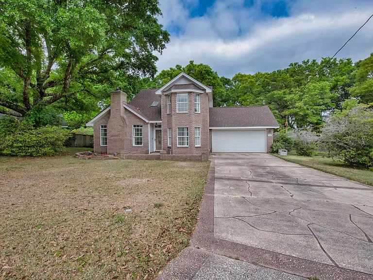6740 Scotts Pl — Photo 2