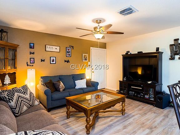 5th image of 5524 Waltham Ln