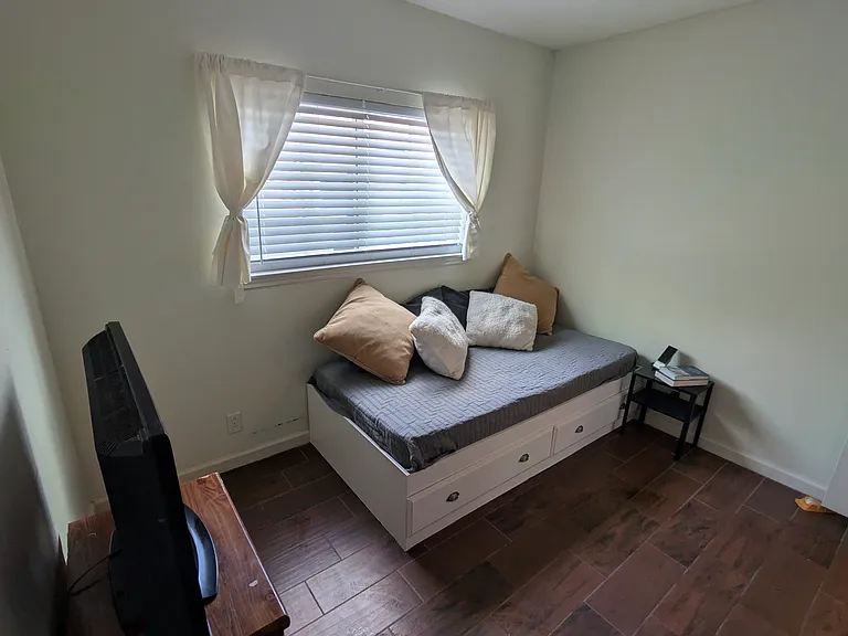 Cypressdale Dr — Photo 17