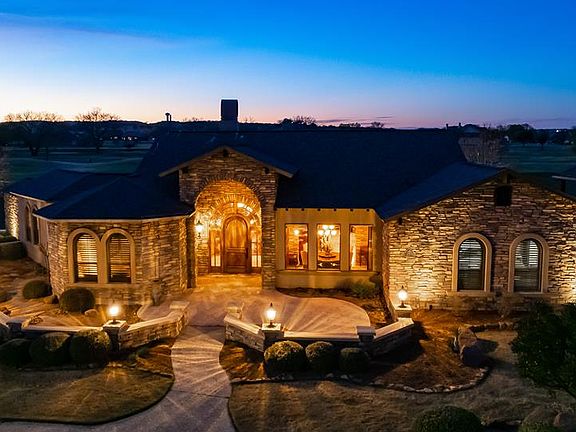2nd image of 2909 Rock Barn Dr
