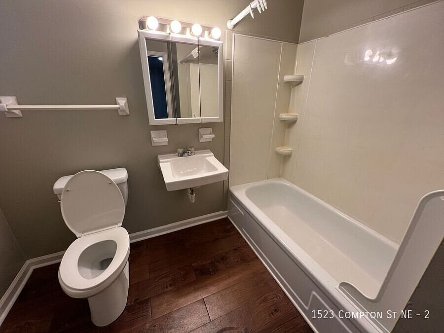 1st image of 1523 Compton St NE APT 2