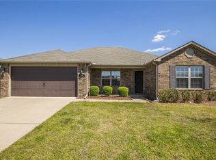 5407 SW Regent Rd, Bentonville, AR 72712