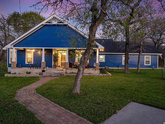 2nd image of 54 post oak
