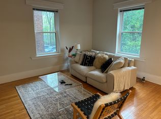 1110 Beacon St APT 1B, Brookline, MA 02446