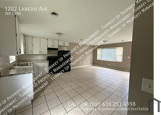 1202 Laredo Ave — Photo 4