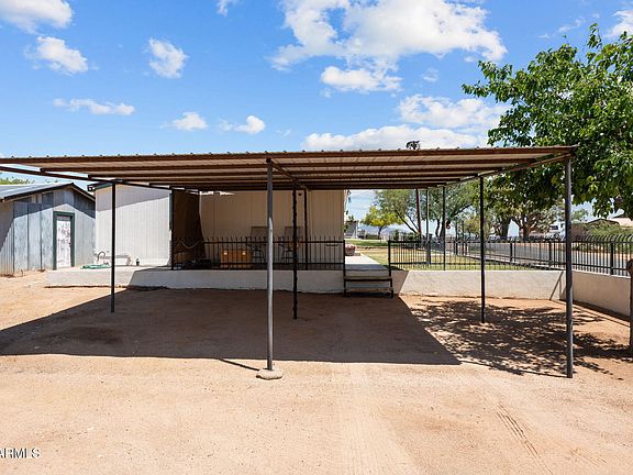 5th image of 22550 W Henderson Street