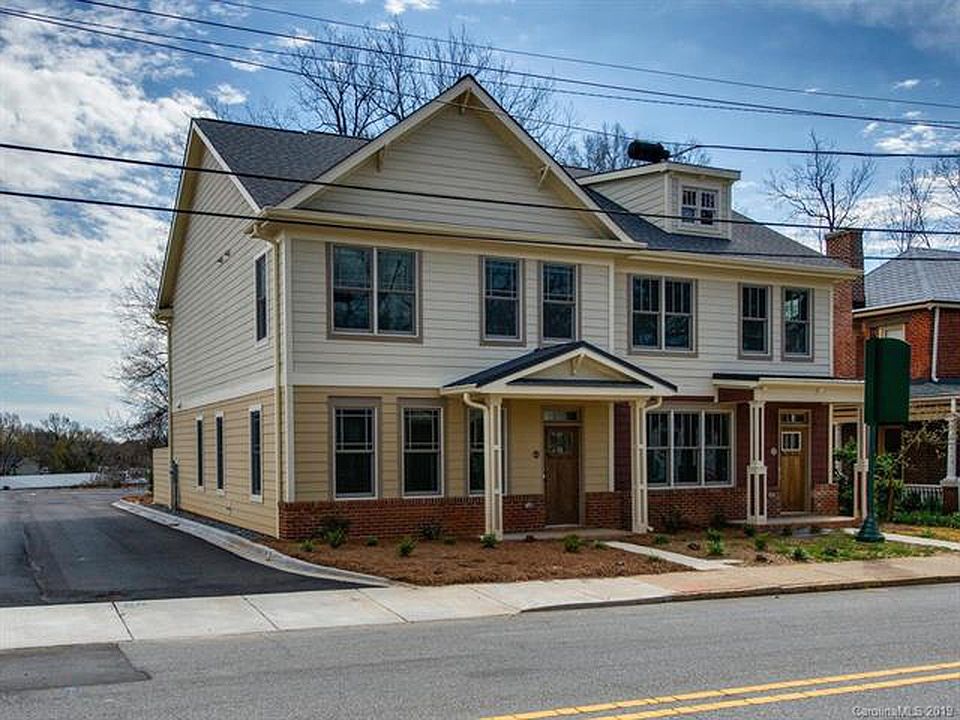 Duet home at 63 Cabarrus AVe