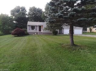 9299 Howland Springs Rd SE, Warren, OH 44484