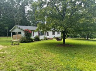 5320 Lake Woussicket Rd, Walnut Cove, NC 27052