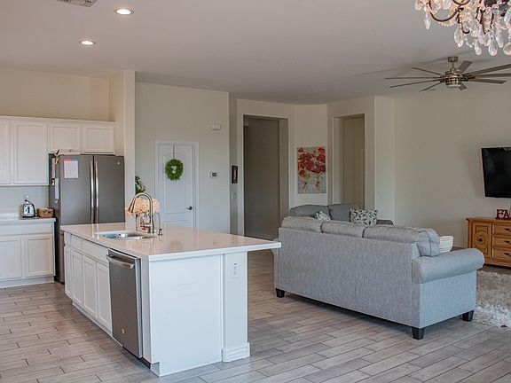4th image of 7466 W Remuda Dr
