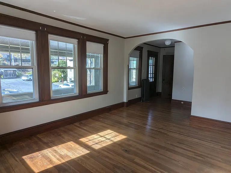 18-20 Appleton Pl #2 — Photo 7