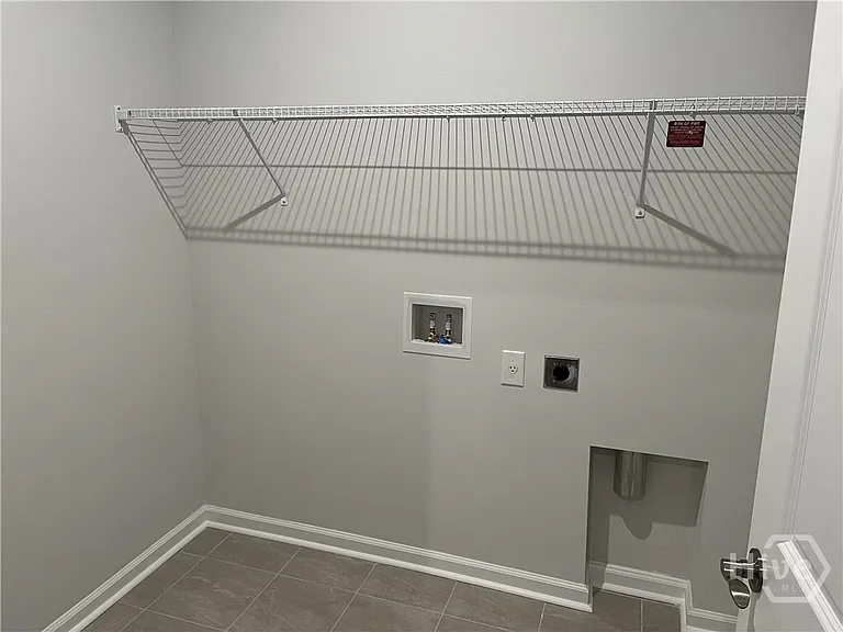 609 Longleaf Dr — Photo 12