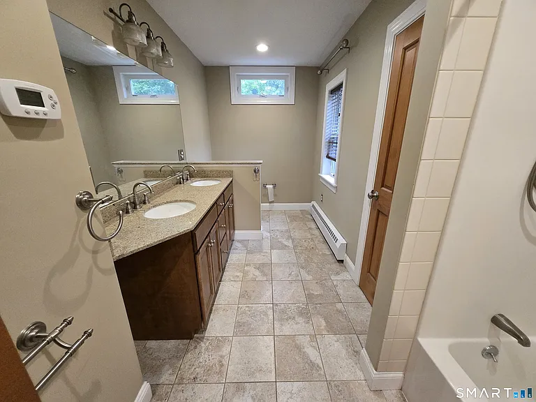 47 McKinley Ave #2 — Photo 9