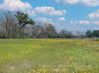 3 Lake Dr, Somerville, TX 77879