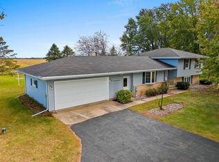 N7280 Ranch Rd, Seymour, WI 54165