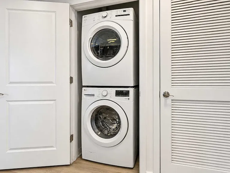 Washer/Dryer