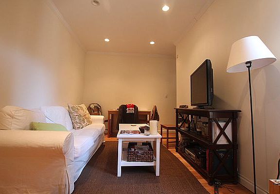 2nd image of 348 E 66th St #4D
