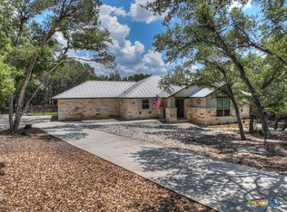 120 Sierra Way, Canyon Lake, TX 78133