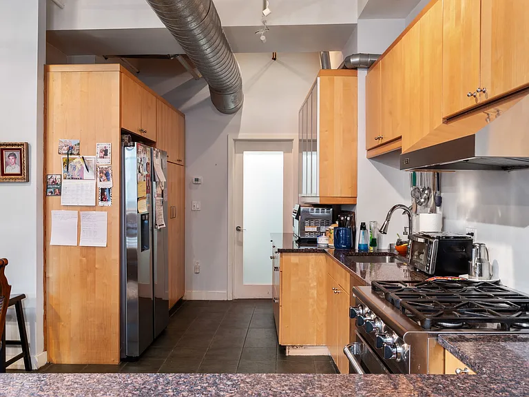 1200 Washington St #121 — Photo 13