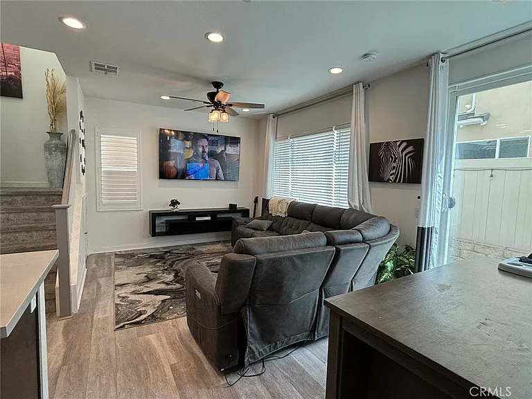 3827 Grant St #54 — Photo 5
