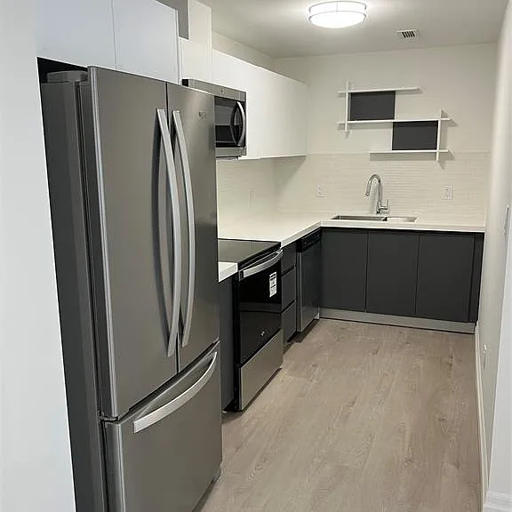 3370 Stella Cres #426 — Photo 5