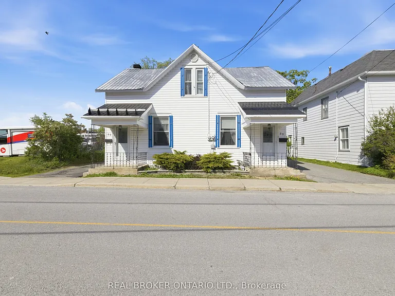 35 Victoria St — Photo 1