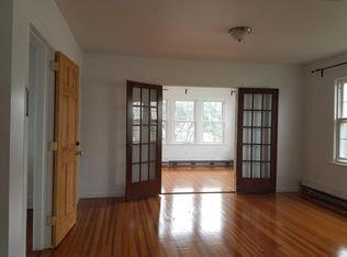 15414 20th Ave, Whitestone, NY 11357