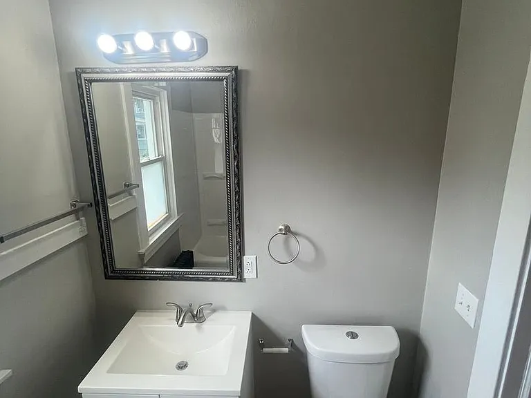 15 Ellicott St — Photo 8