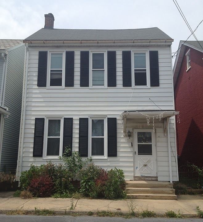 1st image of 16 W Stiegel St #A