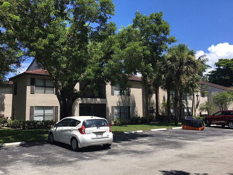 The Oasis At Naples Apartments Naples, FL Zillow