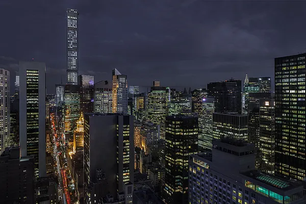 Sold by Compass | media 23