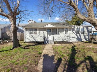 502 Atlantic Ave N, Cape May, NJ