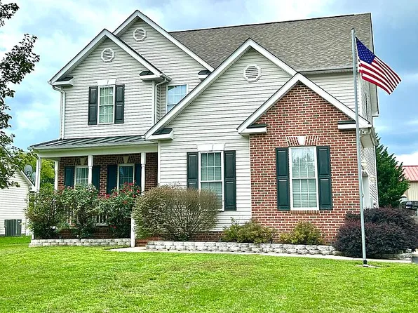110 Queens Way, Stephens City, VA 22655