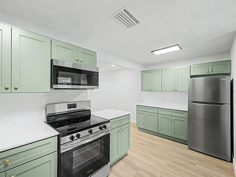 CenTria Townhomes 44 — Photo 6