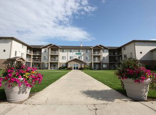 69 Leonard Cres #121, Red Deer, AB T4R 3P8