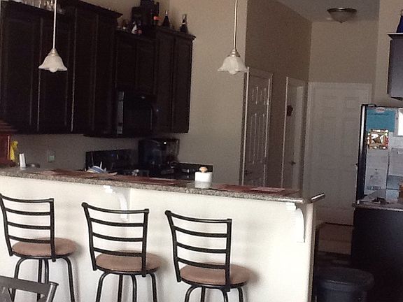 Breakfast bar