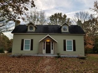 4138 Leach Rd, Snellville, GA 30039