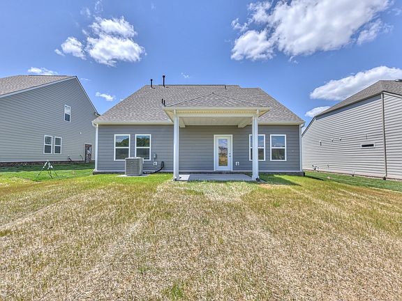 5th image of 209 Charlie Pl Lot 4