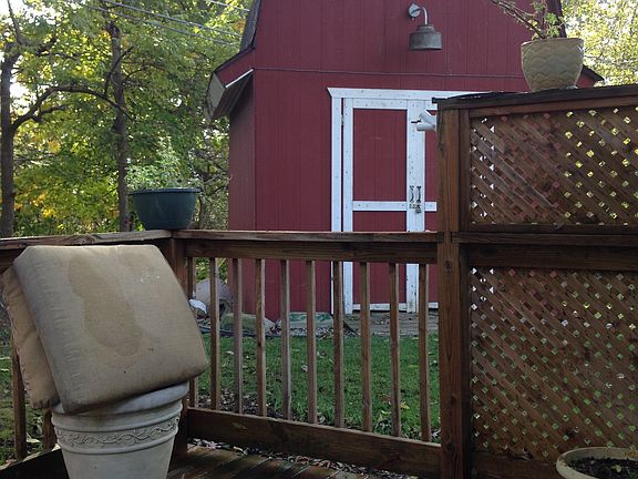 3rd image of 2605 Lawrence Ct