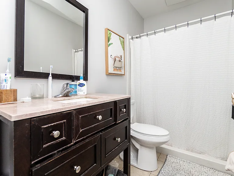 37 Temple Pl — Photo 19