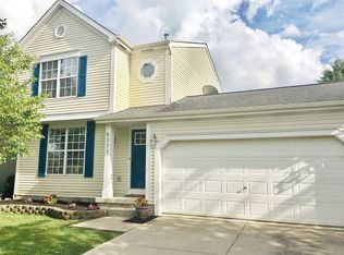 5371 Whirlwind Cove Dr, Hilliard, OH 43026