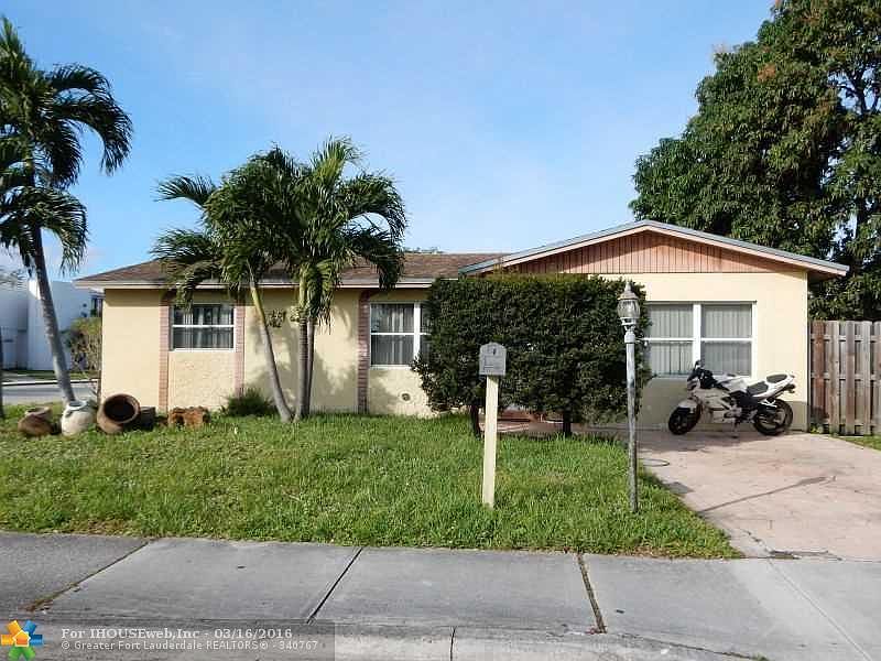 1st image of 529 SW 71st Ave