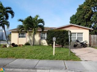 529 SW 71st Ave, North Lauderdale, FL 33068