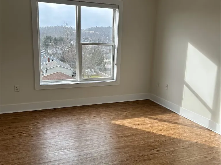 24 Sackville Cross Rd #301 — Photo 24