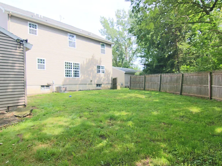 248 Colchester Rd — Photo 26