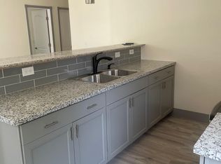 588 Purdue Ave, Clovis, CA 93611