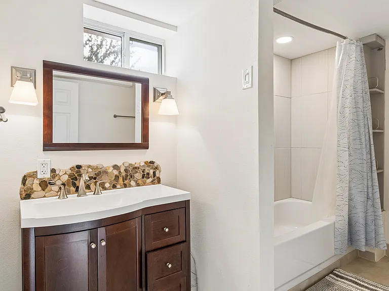 4215 S Lipan St — Photo 19