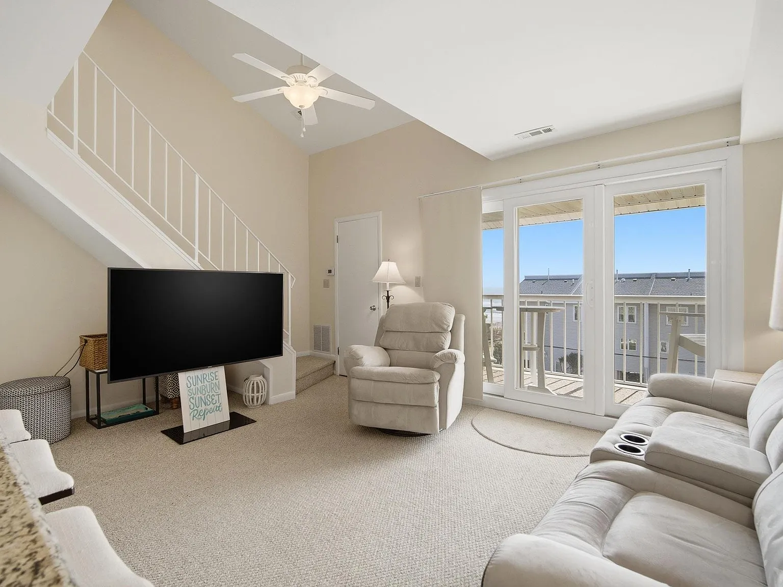 2 bed, 2.5 bath, $8,800 — Photo 3